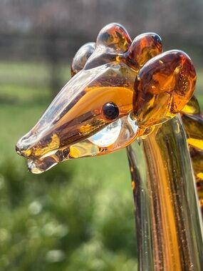 Art Glass Sculpture of a Giraffe 🦒